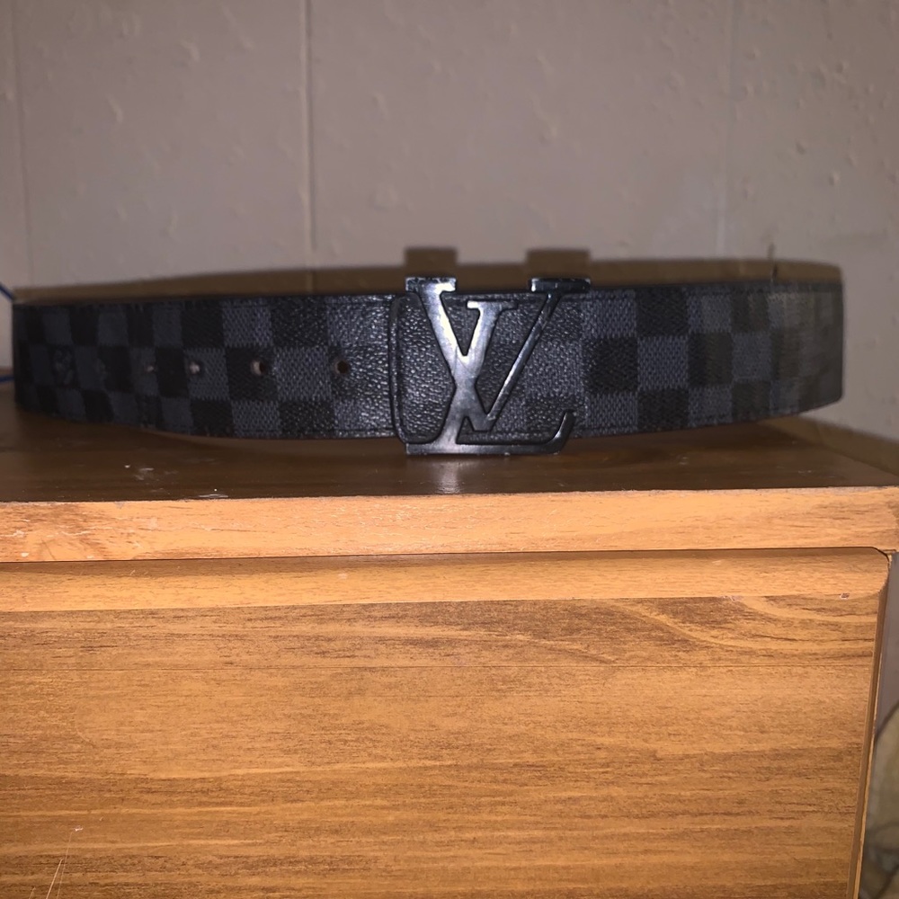 Louis vuitton belt
